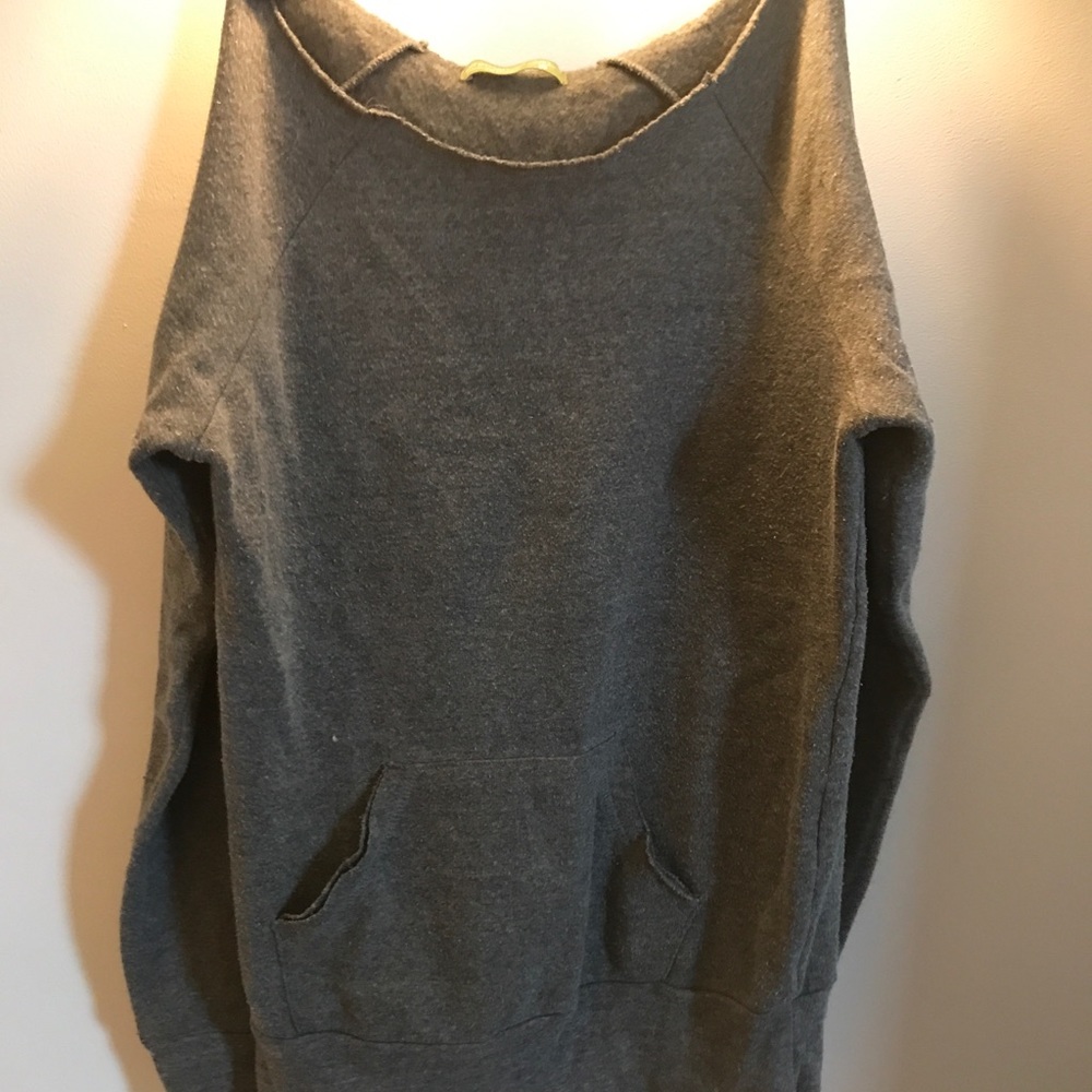 eco friendly grey cotton sweatshirt
